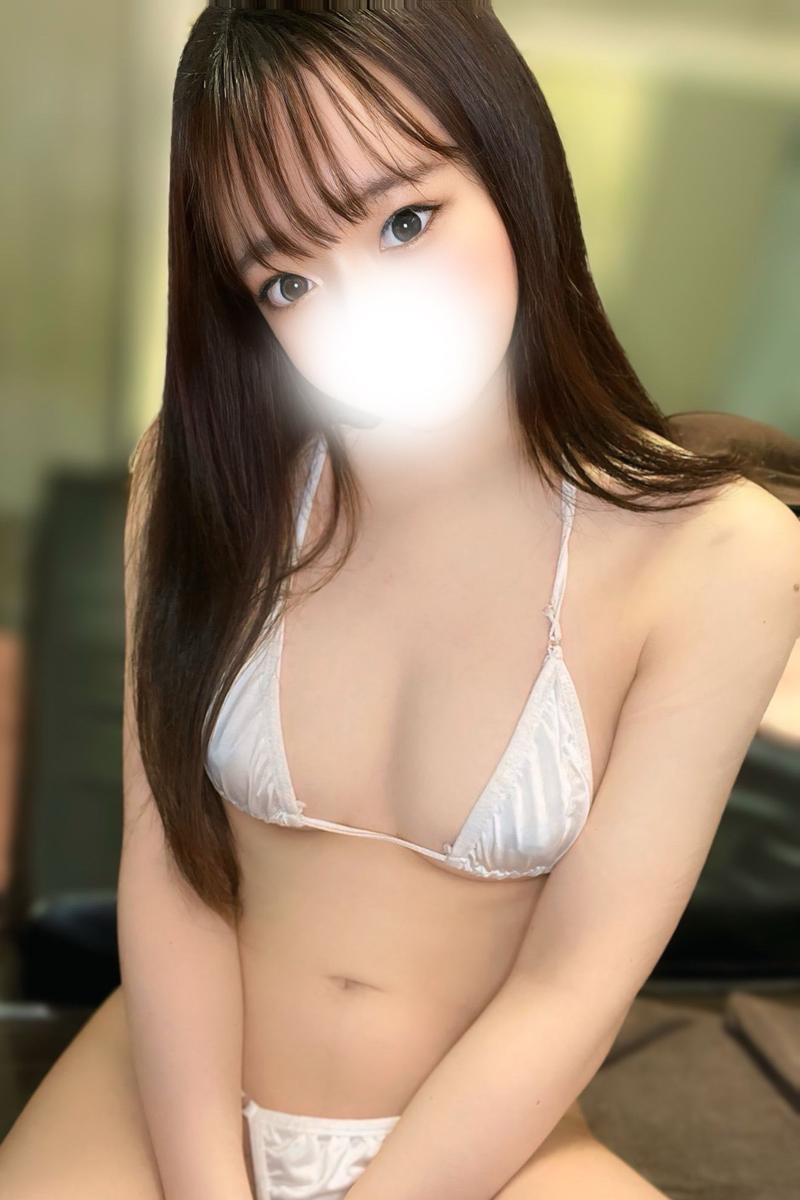 水原まいか