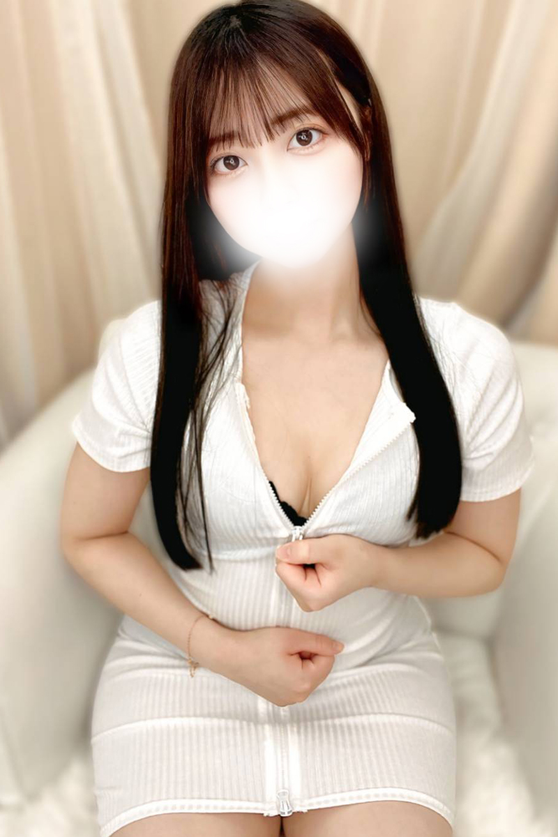 東雲みな