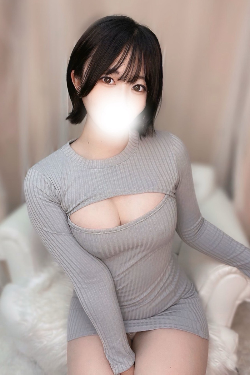 華宮りりな