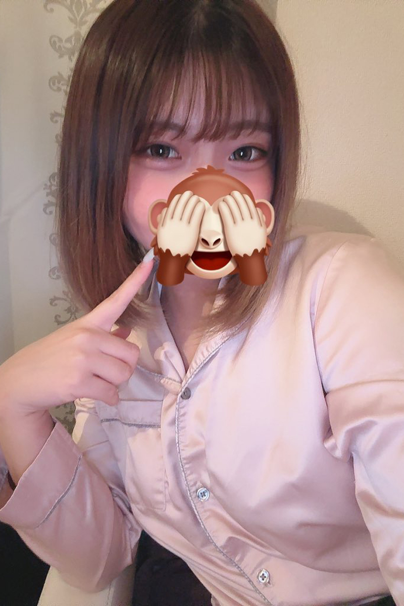 西野あやみ
